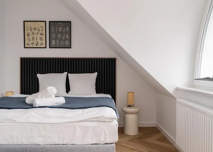 Rentplanet - Przy Ogrodzie Botanicznym Apartament